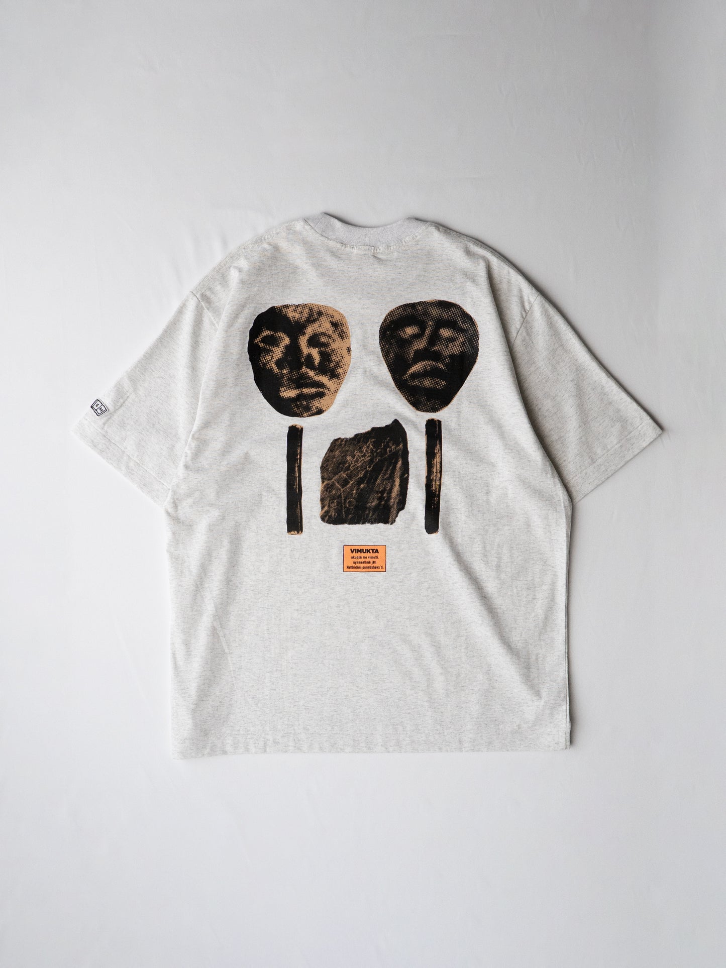 VIMUKTA Tee