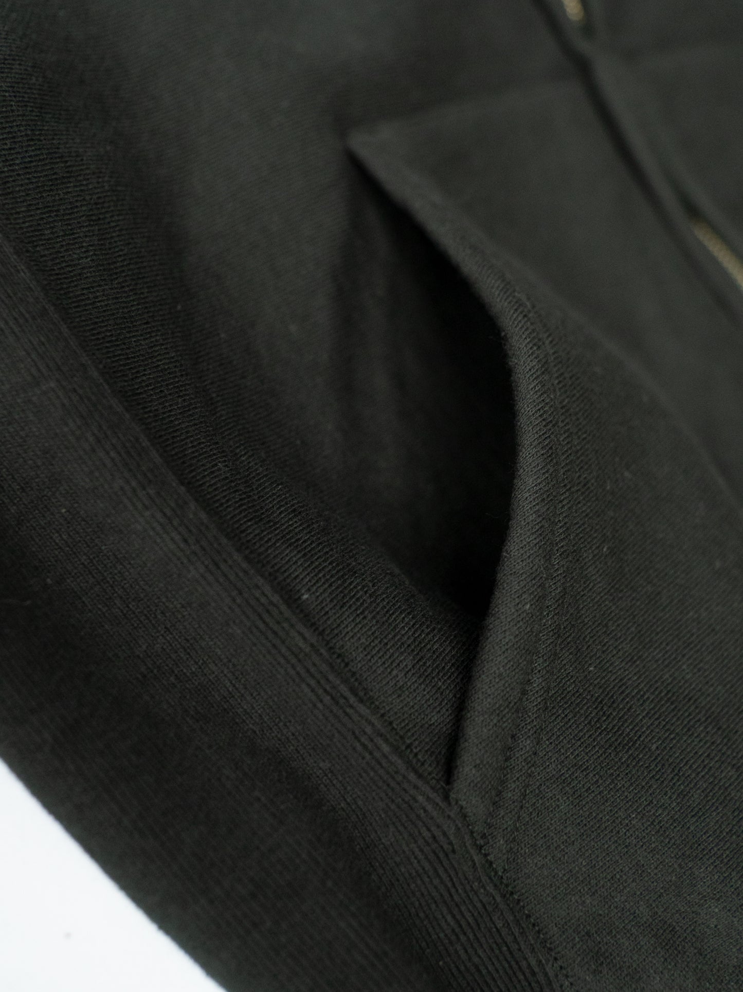 Zip Rib Neck Sweat