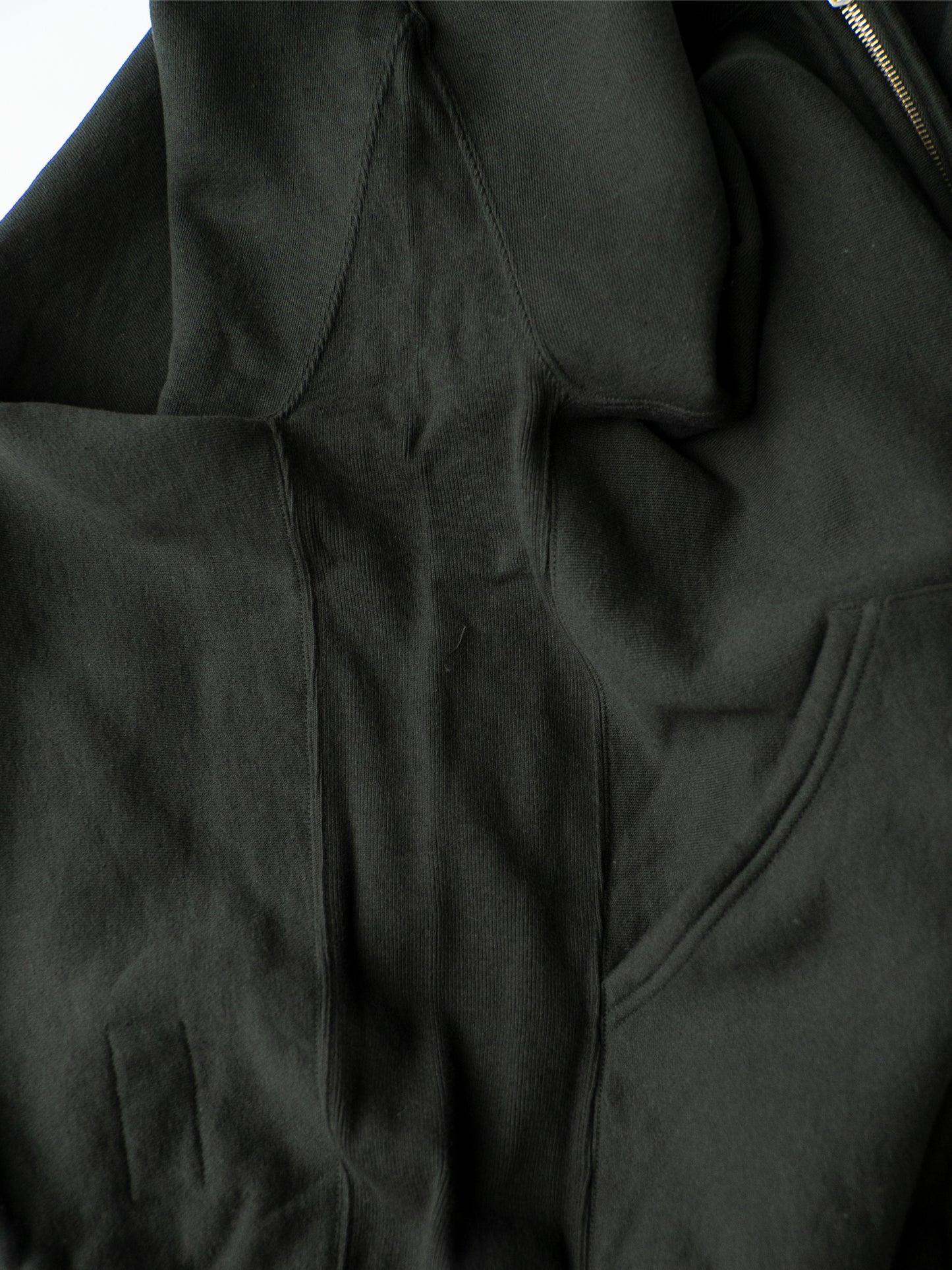Zip Rib Neck Sweat