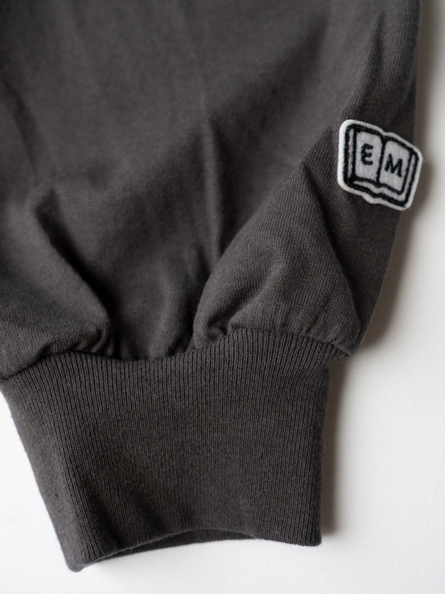 VIMUKTA L/S Tee