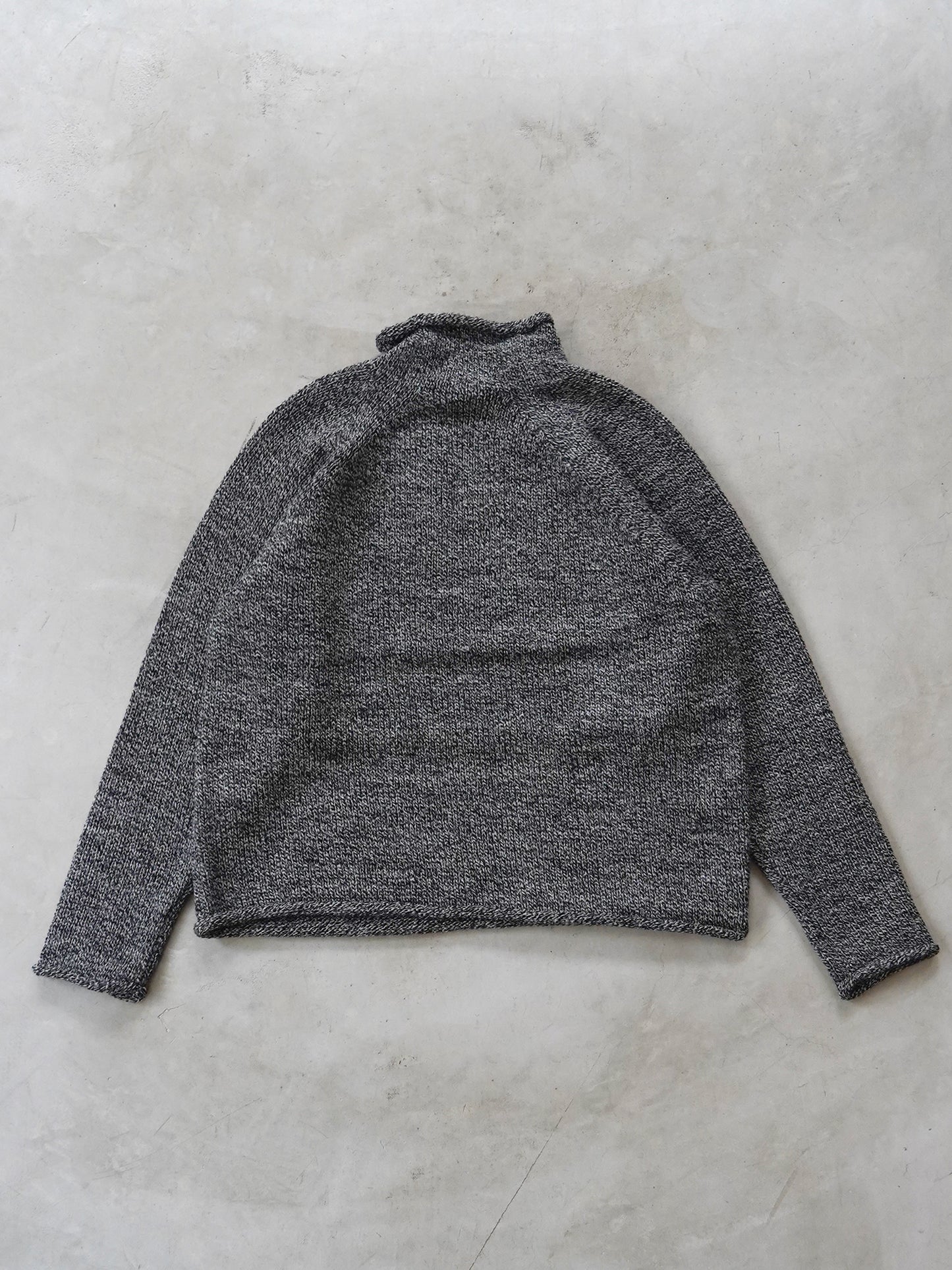 Roll Neck Nep Knit