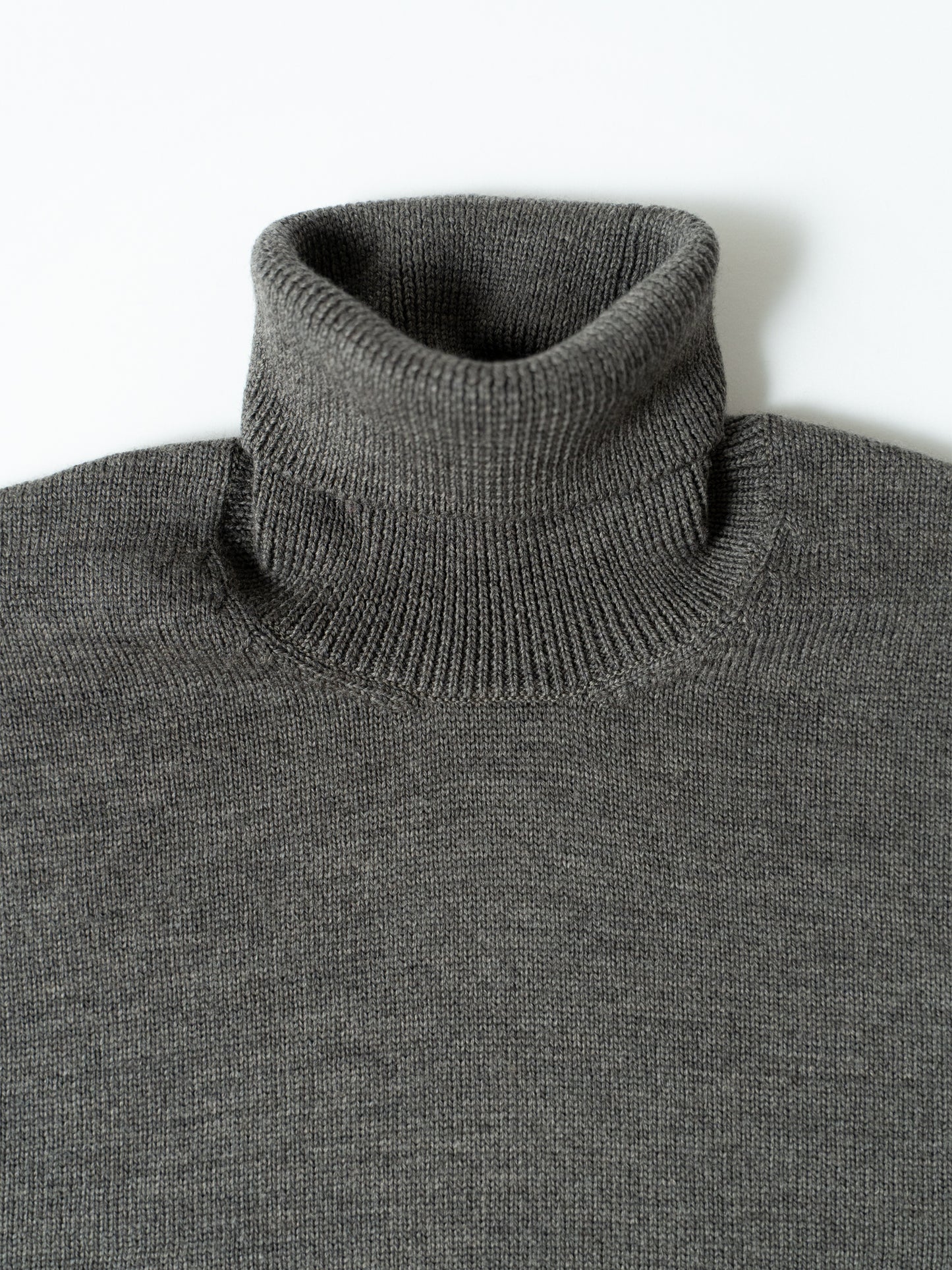 Turtle Neck Knit