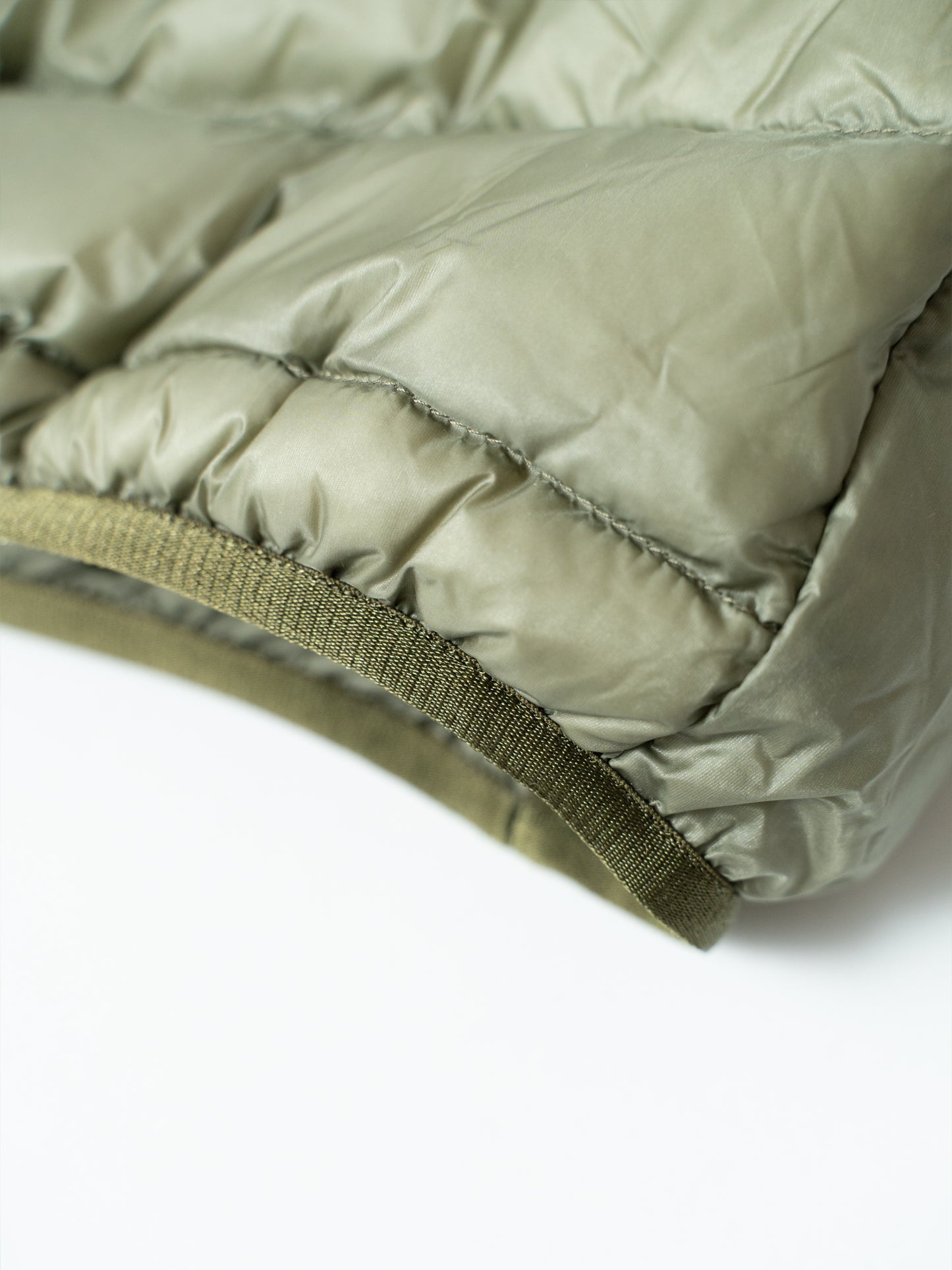 Light Down P/O Jacket