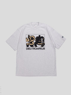 DIEU TROMPEUR Tee