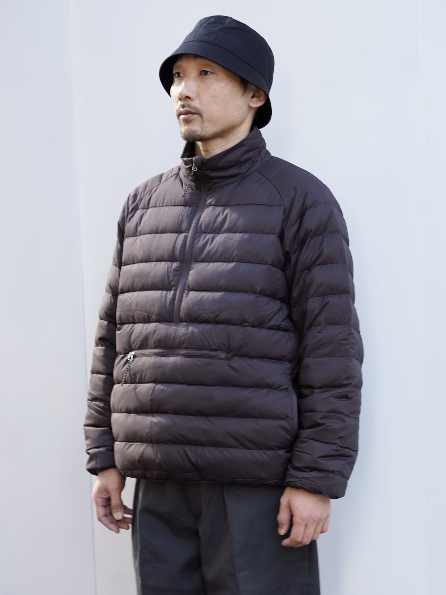 P/O Light Down Jacket