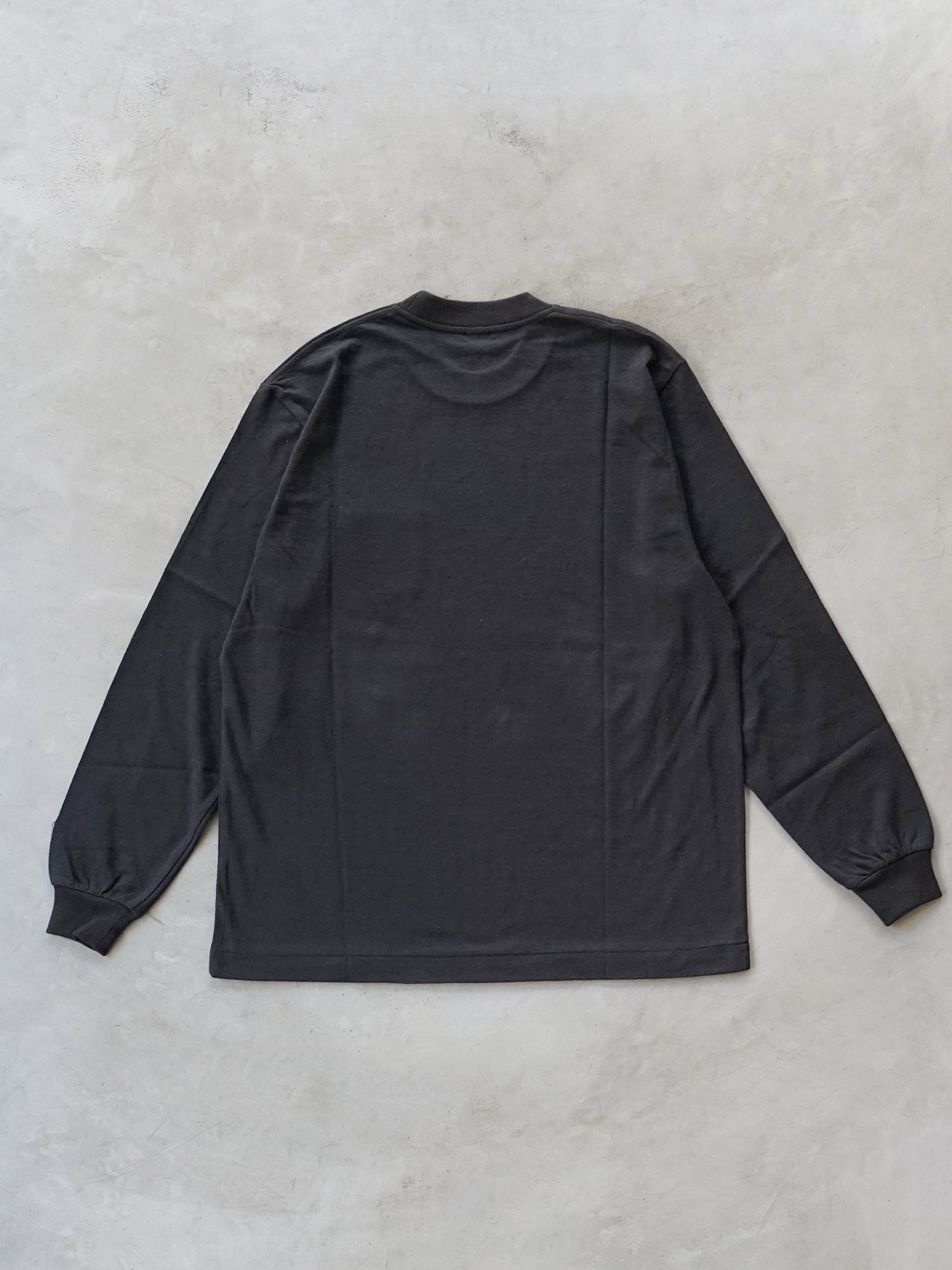 Pocket L/S Tee CH Limited Color