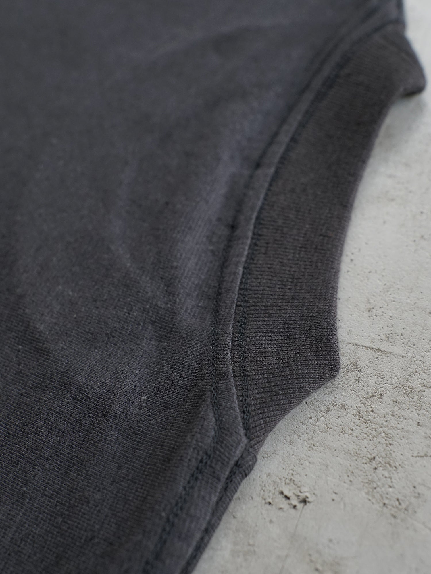 Pocket L/S Tee CH Limited Color