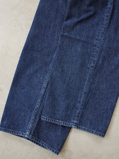 Relaxed fit 5-pocket washed denim