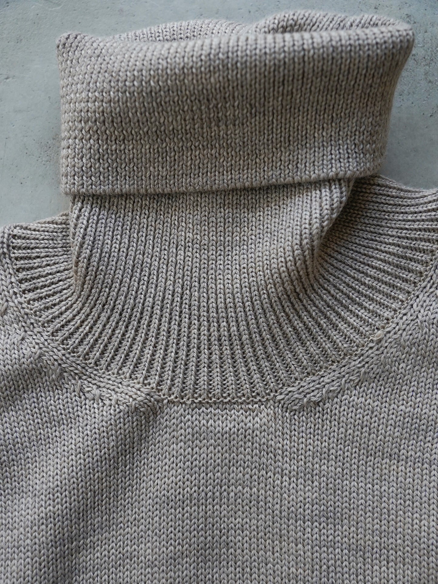 Merino Wool Turtle Neck Knit