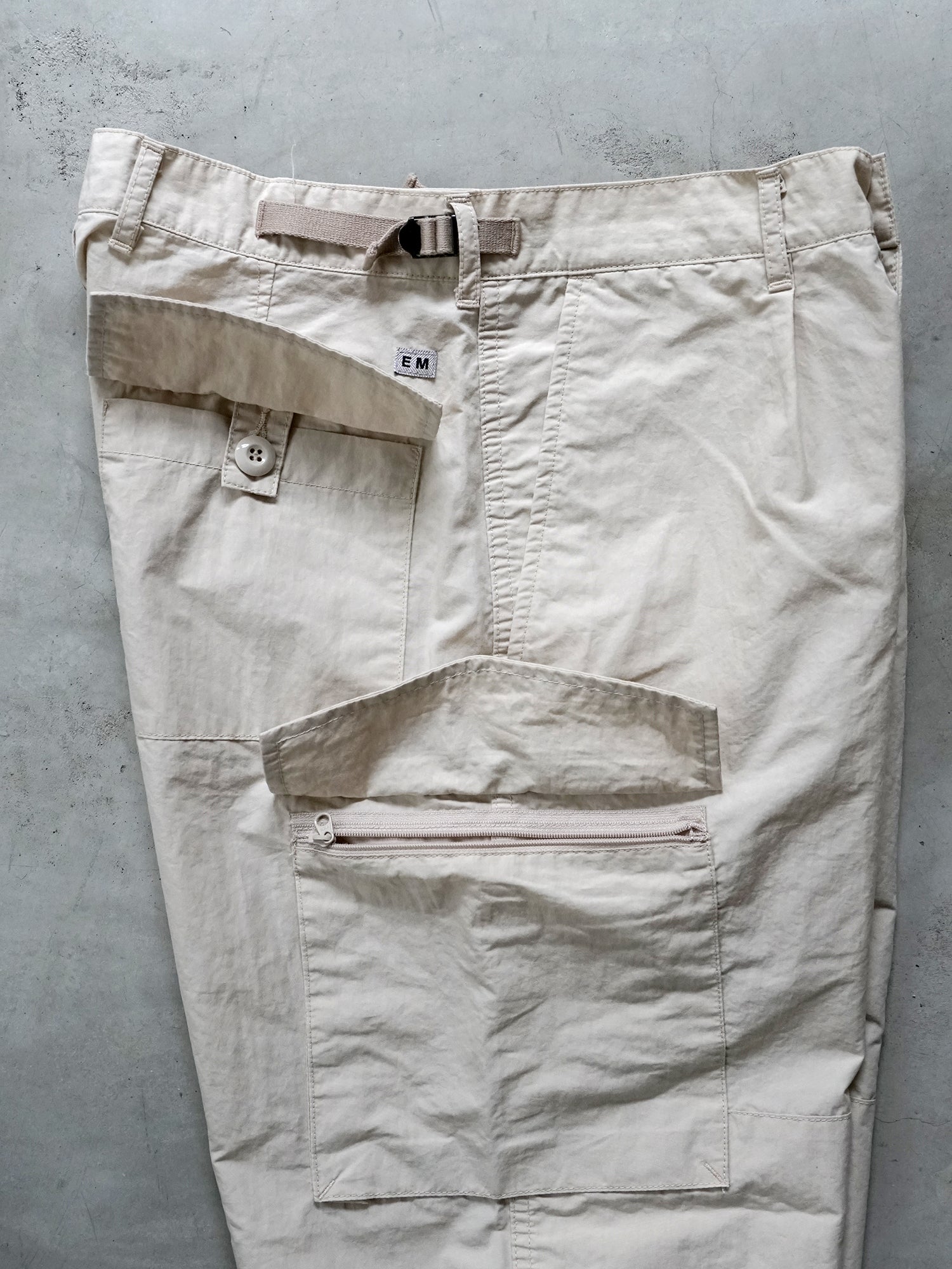 ends and means Fatigue Cargo Pants L